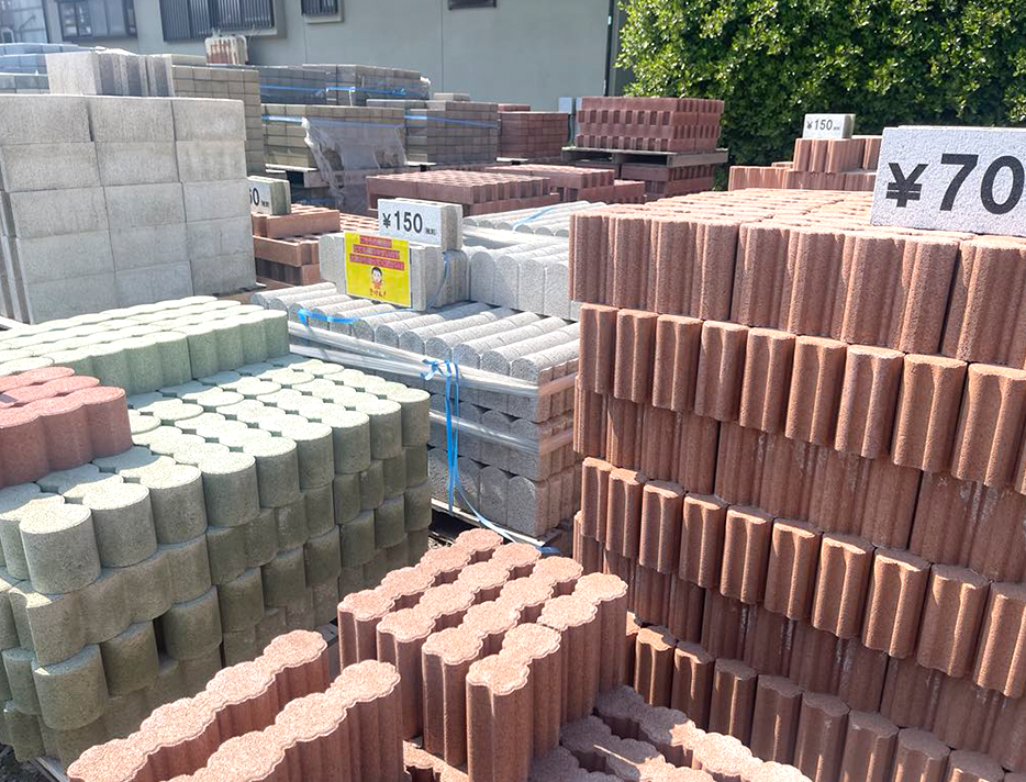 コモチ アウトレット売り場